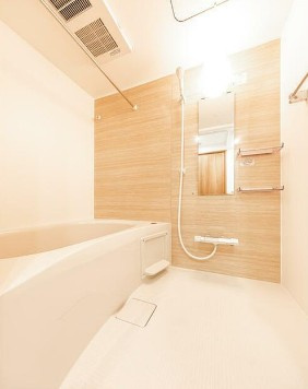 【浴室】 | ウェルスクエア永福町 | 追い焚き機能付きバス。