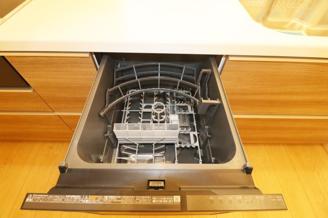 郡山市大槻町字針生　　　２号棟　　　開成小学校、郡山１中学区のキッチン|食洗器付き♪