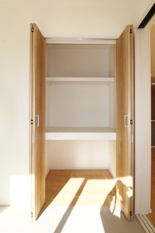 郡山市大槻町字針生　　　２号棟　　　開成小学校、郡山１中学区の収納