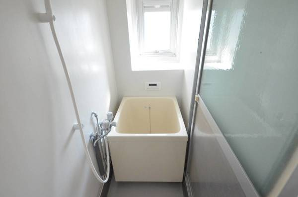 ビレッジハウス宇ノ気1号棟の浴室|ビレッジハウスの同一物件・同一タイプの間取りの写真です