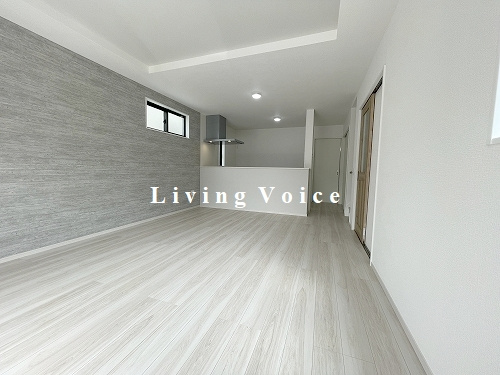 【居間・リビング】 | 【仲介手数料０円】座間市緑ヶ丘5期　新築一戸建て | 座間市緑ヶ丘5期　新築一戸建て
