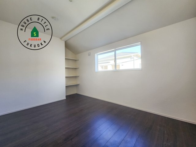 福岡市西区横浜1丁目第1-6棟（5号棟）の洋室|採光良好な洋室は全居室、複層ガラスの遮熱効果と断熱効果で、一年中快適に過ごせます。