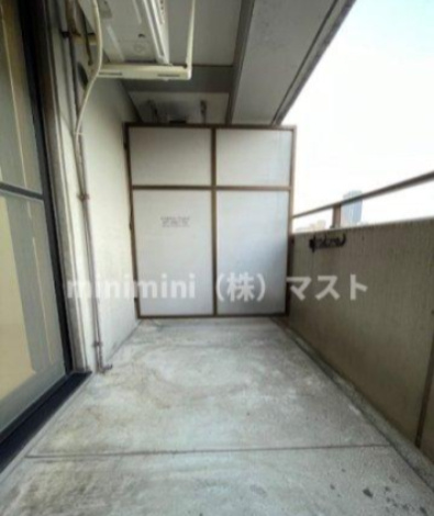 アブレスト桜川のバルコニー