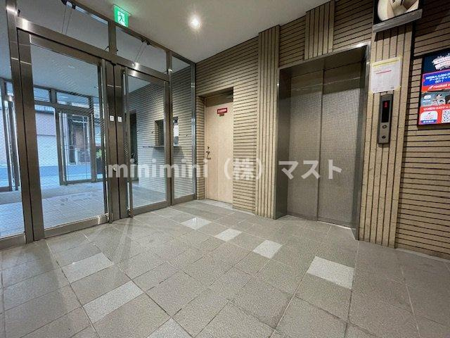 アブレスト桜川のロビー