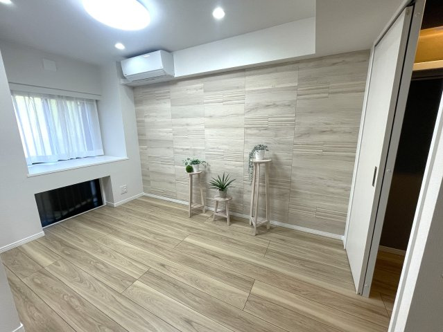 陽当たり？眺望？コレでダメならどうすりゃいいの！？な、最上階の『コスモ横浜和田町ヒルズ』リノベーションの洋室|スタンダードな洋室です