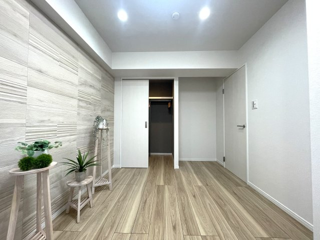 陽当たり？眺望？コレでダメならどうすりゃいいの！？な、最上階の『コスモ横浜和田町ヒルズ』リノベーションの洋室|スタンダードな洋室です