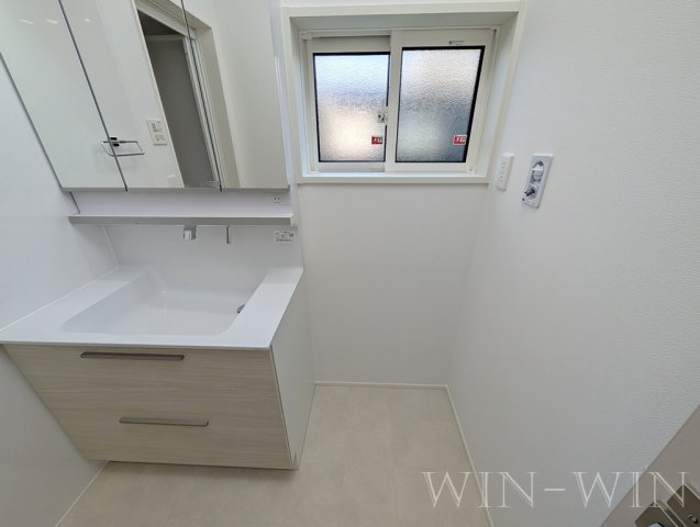 IORI Ⅴ棟の洗面所