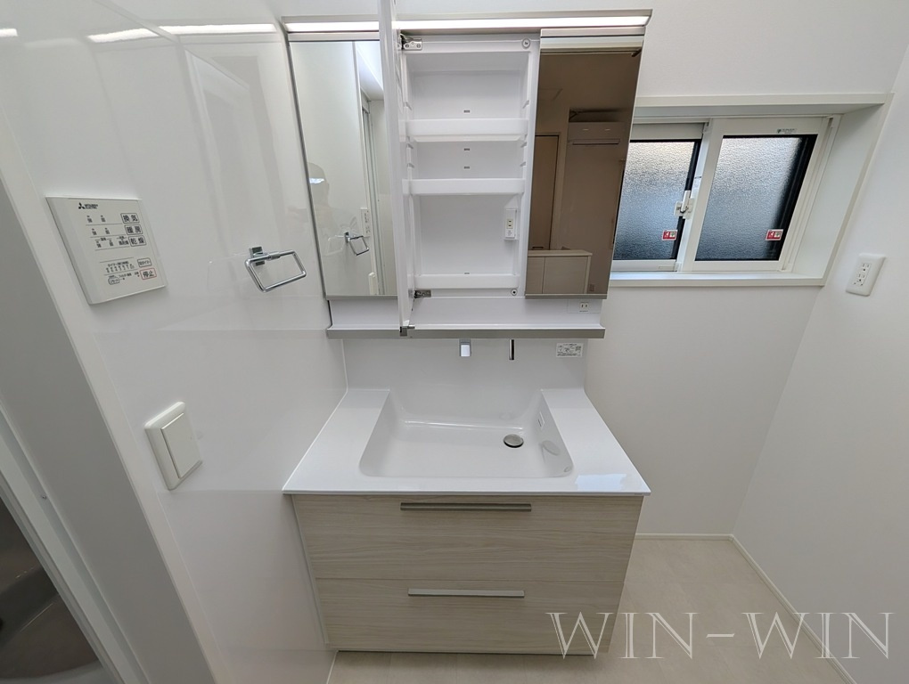 IORI Ⅴ棟の独立洗面台