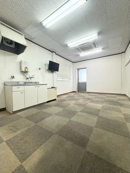押元町貸工場の内装