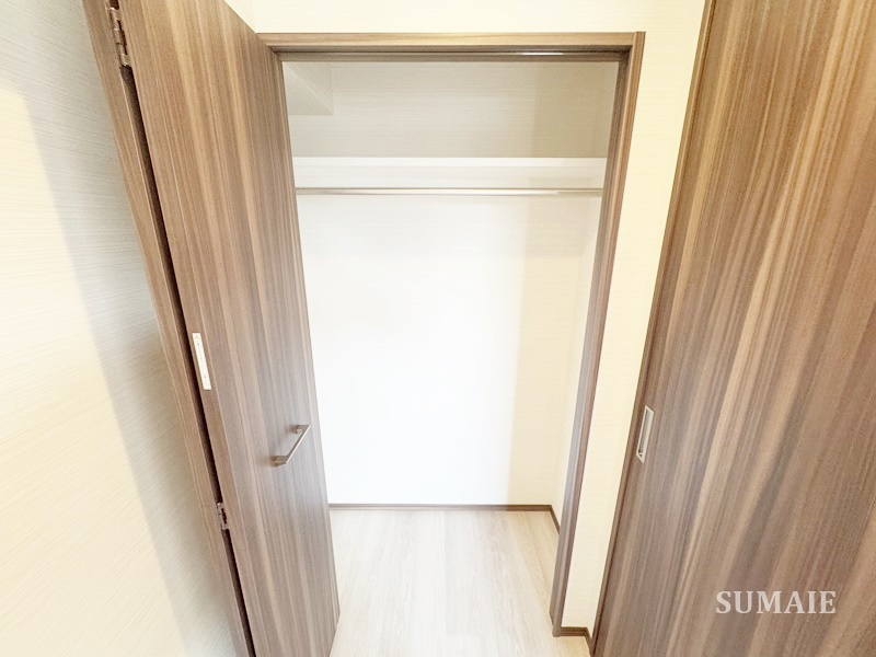 YIELD　OUJIKAMIYAの収納|クローゼットです