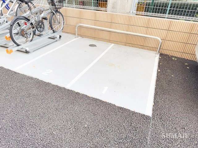 YIELD　OUJIKAMIYAの設備|バイク置き場です