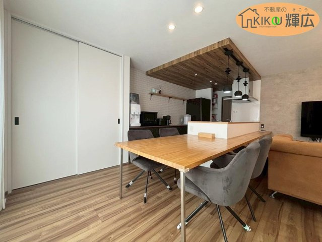 【居間・リビング】 | 加古郡稲美町加古　中古戸建