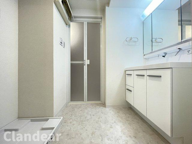 ライオンズシティ梅島の玄関