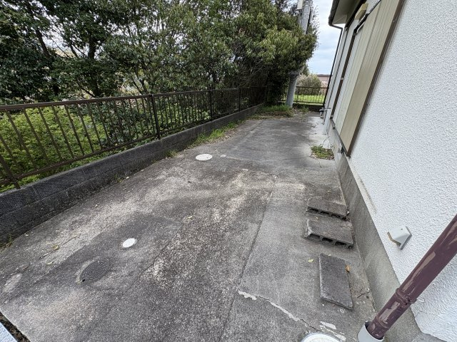有馬孫七戸建の庭
