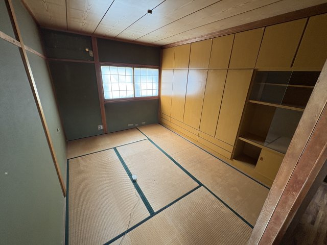 有馬孫七戸建の和室