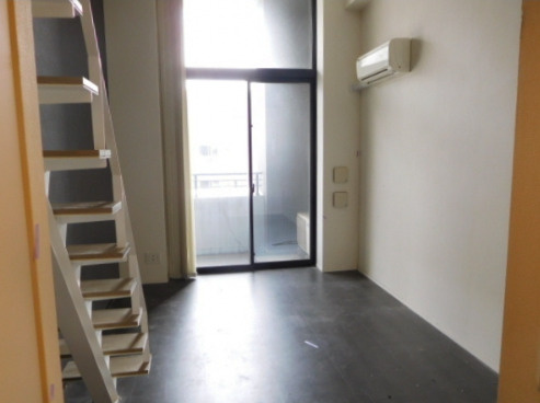 パークフラッツ中目黒　ペット相談　角部屋　ロフト　南向きの居間・リビング