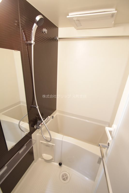 スクエアシティ横浜鶴見の浴室