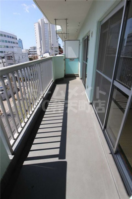 【バルコニー】 | メゾンロイヤル | バルコニー付きです