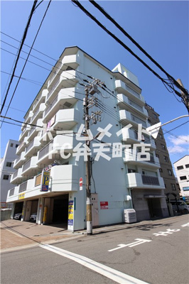 【外観】 | メゾンロイヤル | 外はこのようになっています