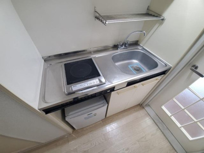 【キッチン】 | アザリア野中町 | キッチンです