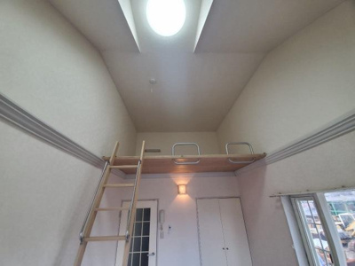 【洋室】 | アザリア野中町 | 洋室です