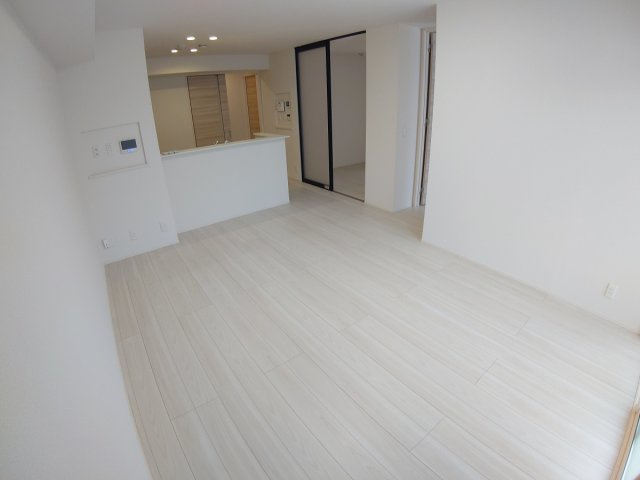 【居間・リビング】 | D-residence荘園B