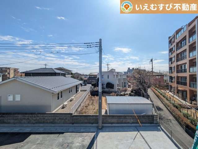 Livele Garden.S　熊谷万平町第3の展望|高い建物が無く開放感のある展望
バルコニーからの展望も開けていて閑静な住宅地が望めます。日当りも良いですね♪