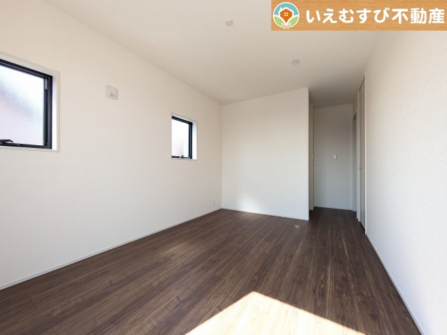 Livele Garden.S　熊谷万平町第3の洋室