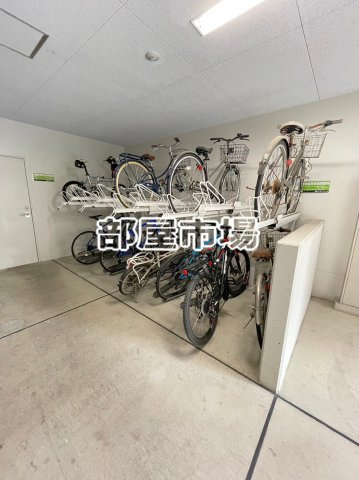 フォレスタ浅草のその他共用部分|駐輪場