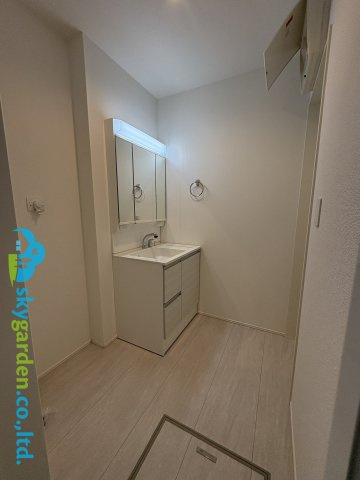 鎌倉市手広5期　新築戸建　全3棟1号棟　の脱衣所