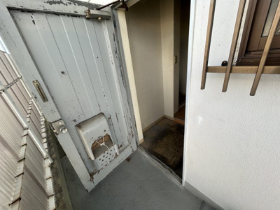 【エントランス】 | 朝日マンション