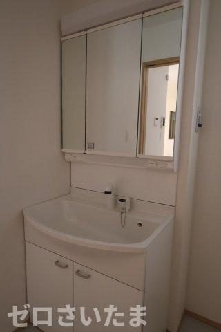 《仲介手数料無料》西区大字佐知川412-1新築一戸建てハートフルタウンの独立洗面台