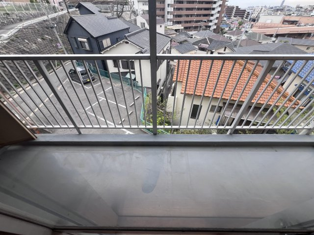 セントラルマンションのバルコニー