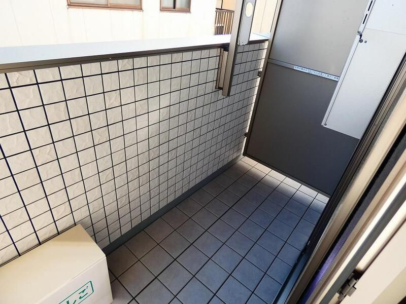 カルテブランシュ曳舟のバルコニー