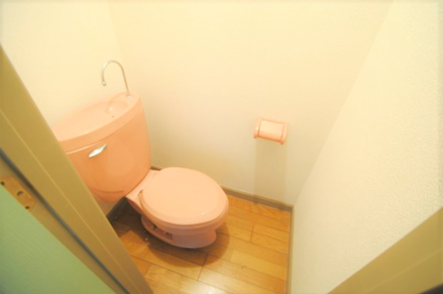 モンシェリのトイレ|コンパクトで使いやすいトイレです