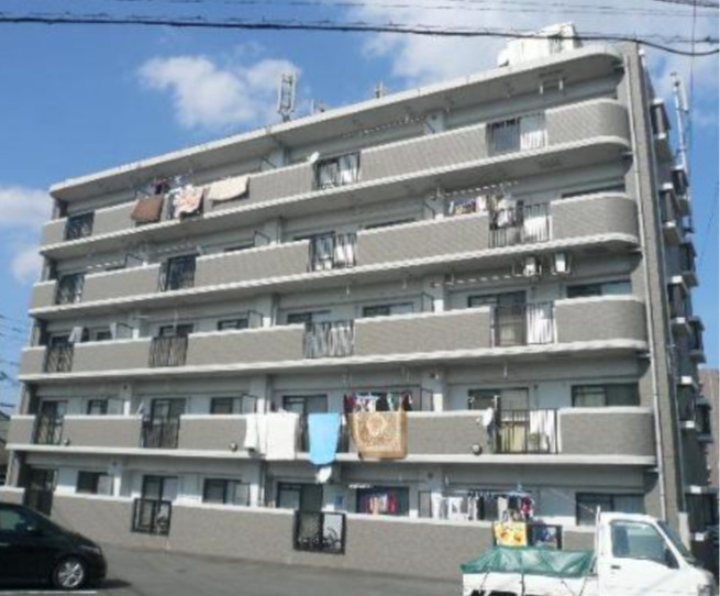 グリーンヒルズ東山Ⅱの外観|落ち着いた雰囲気の外観です