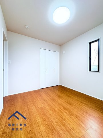 西区野方４丁目　5号地の洋室