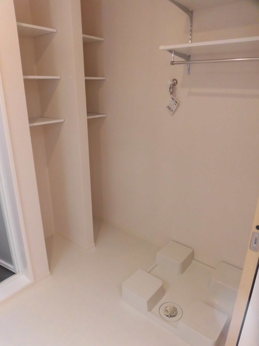 ラ・ナチュール A棟|A201 洗濯機置き場