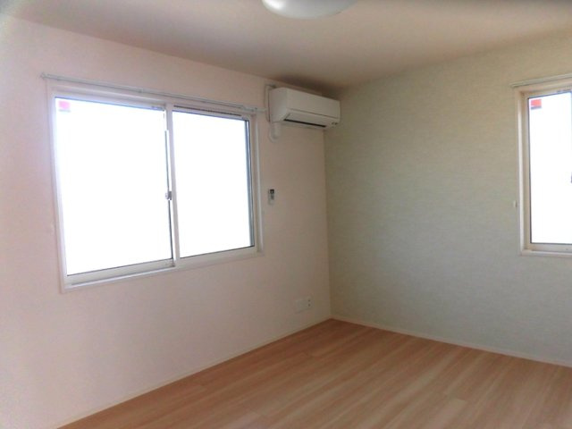 ラ・ナチュール A棟の洋室|A201 北側洋室