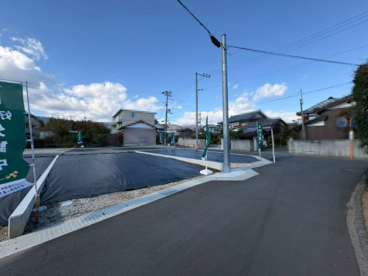 長岡京市井ノ内南内畑の前面道路含む現地写真|教育施設も徒歩圏内に充実しております。
前道は約4.2ｍ～4.4ｍ！