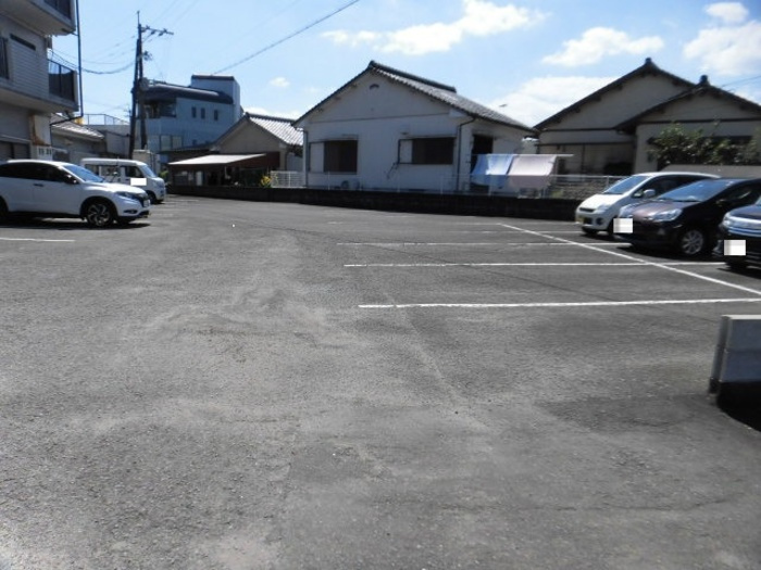 キルトスターの駐車場|駐車場