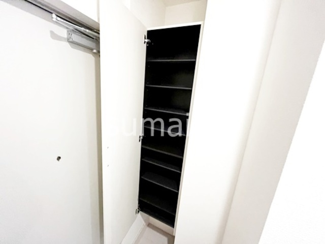 Ｂｒｉｌｌｅｒ 東大宮の玄関|シューズボックス付き！