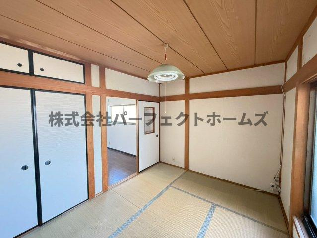 堀溝2丁目戸建　賃貸の和室|和室があれば、来客や子供用のスペースとして活躍します