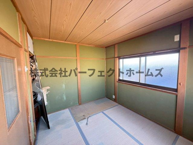 堀溝2丁目戸建　賃貸の和室|きれいな和室です