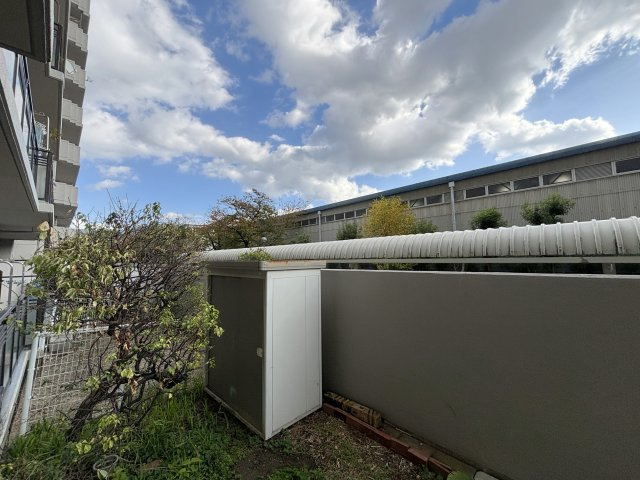 ～ペットと暮らせるマンション～アメリア４番館の庭