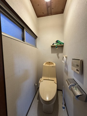 -三丁目不動産-　寄居町富田のトイレ