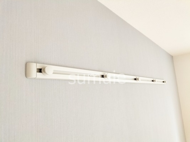 クレセントの設備|ハンギングレールあります！