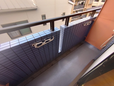 【バルコニー】 | 土井グランドマンション | 綺麗なバルコニーです。