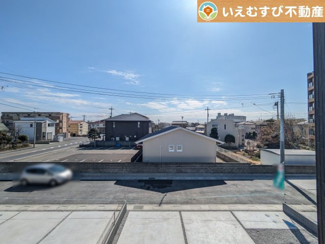 Livele Garden.S　熊谷万平町第3の展望|高い建物が無く開放感のある展望
バルコニーからの展望も開けていて閑静な住宅地が望めます。日当りも良いですね♪