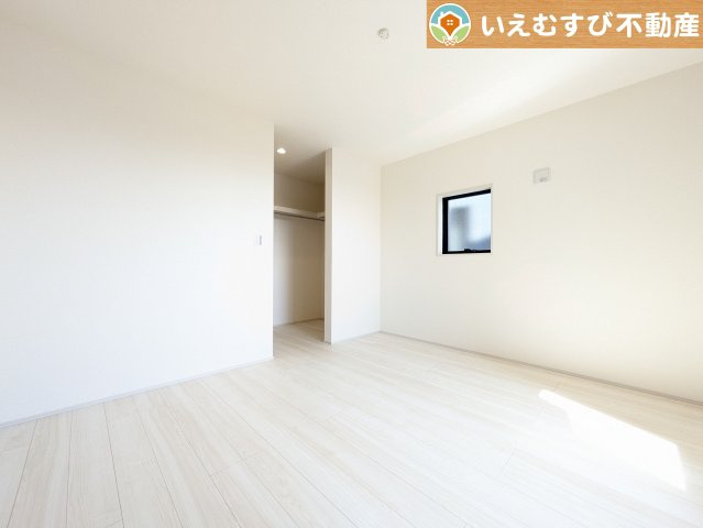 Livele Garden.S　熊谷万平町第3の洋室